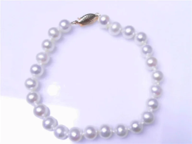 women's bracelets with tiny pendants -Pearl Bracelet