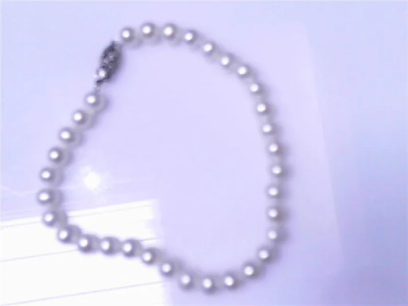 women's bracelets with layered chains -Pearl Bracelet