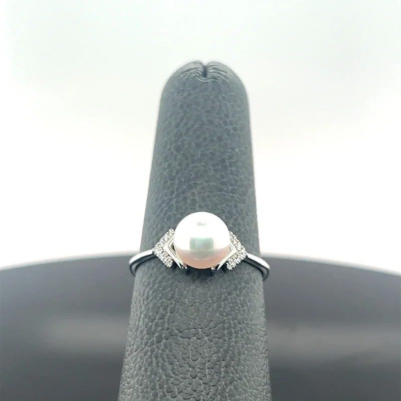 women's engagement rings with floral design -18k White Gold Cultured Pearl and Diamond Geometric Ring