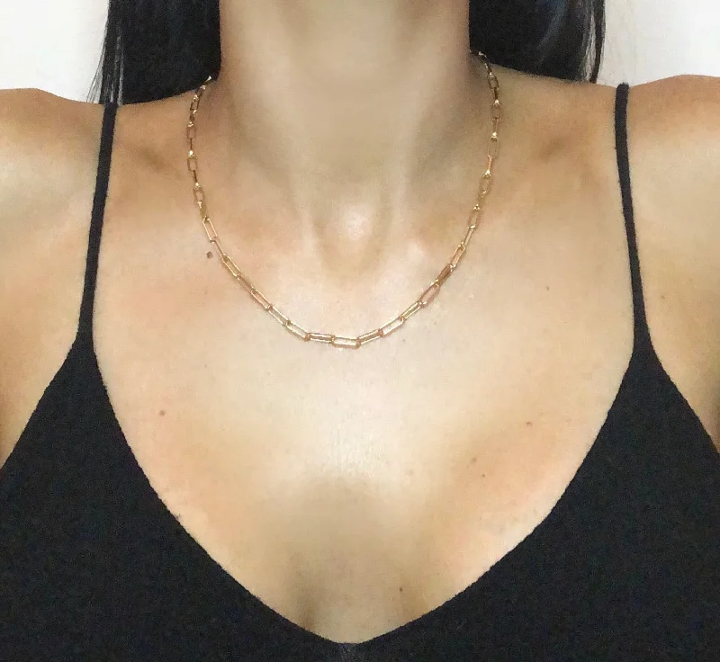 women's necklaces with minimalist design -18" Link Chain