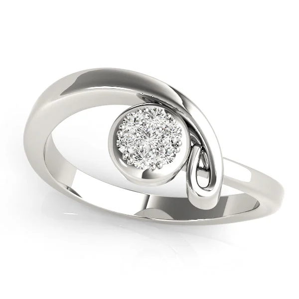 women's rings with dainty band -14K Cluster Fashion Ring