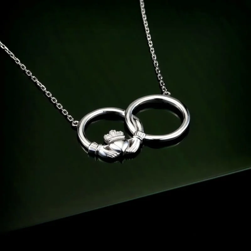 women's necklaces with bold pendant -Sterling Silver Claddagh Circle Necklet