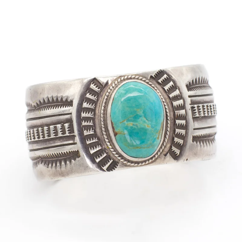 women's bracelets with vintage finish -Navajo Handmade Sterling Silver Turquoise Cuff Bracelet (Hallmark Unknown)