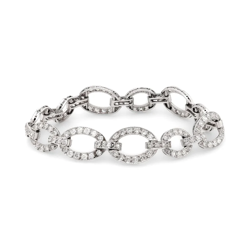 women's bracelets with polished silver -Art Deco 4.70 carat total weight diamond platinum link bracelet