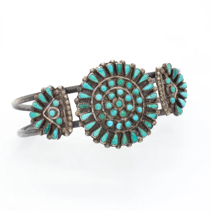 women's bracelets with unique carvings -Navajo Handmade Sterling Silver Turquoise Cuff Bracelet (Hallmark Unknown)