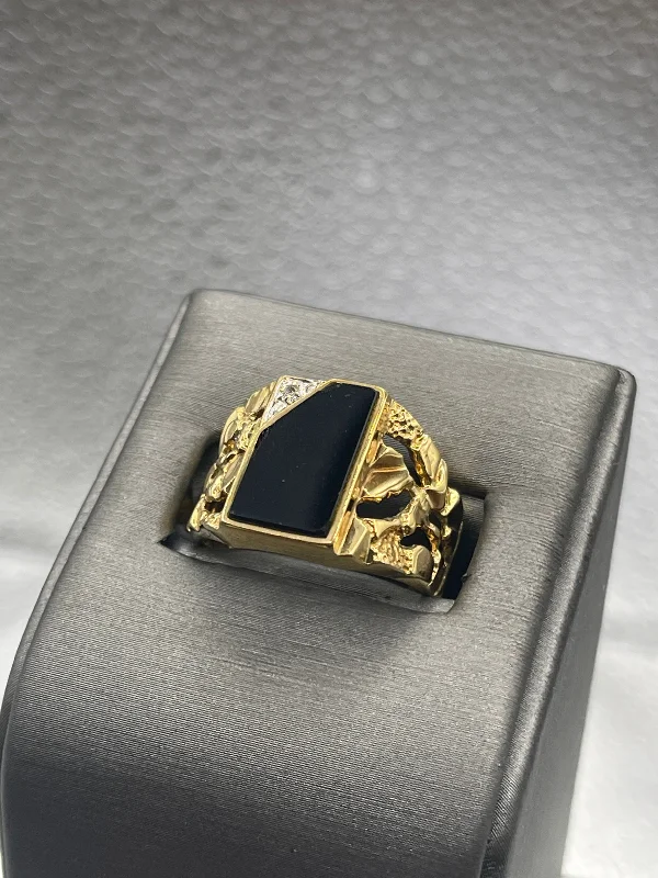 women's engagement rings with bold gemstone center -Ladies / Gents 10 Karat Yellow Gold Black Onyx & Diamond Nugget Ring