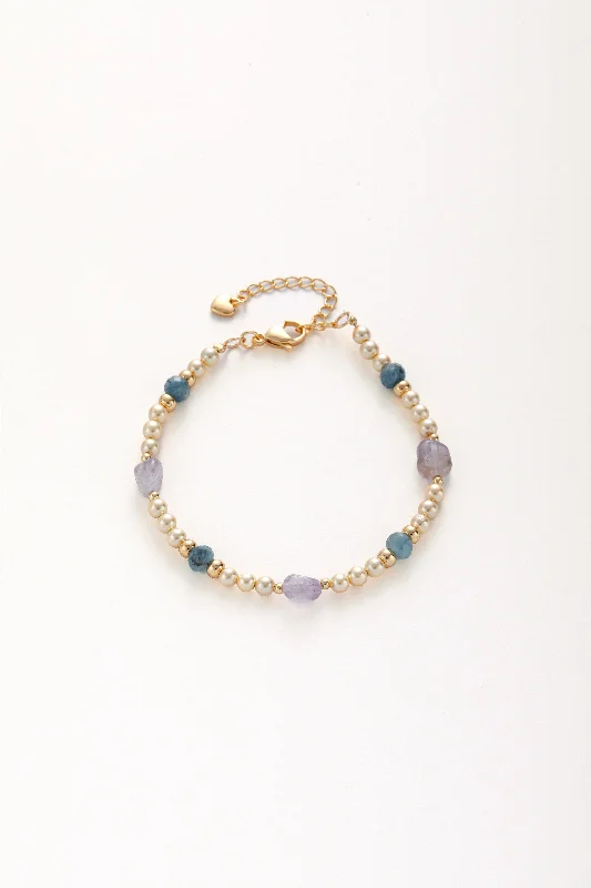 women's bracelets with engraved details -Buttercream Pearl with Lavender Mica Bracelet