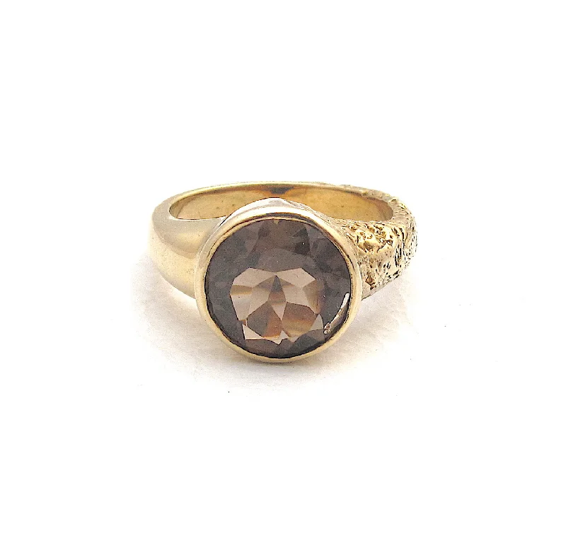 women's rings with vintage-inspired band -Fragment Smoky Quartz Ring